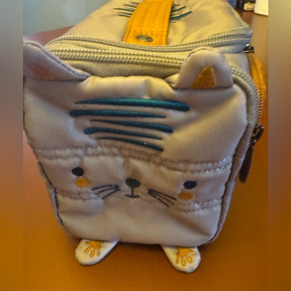 Lug Trolley Friends-Cat Backpack in Orange and Beige